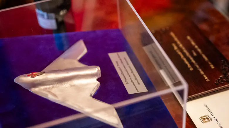 Watch: Netanyahu presents Trump with a 'B-2 mezuzah'