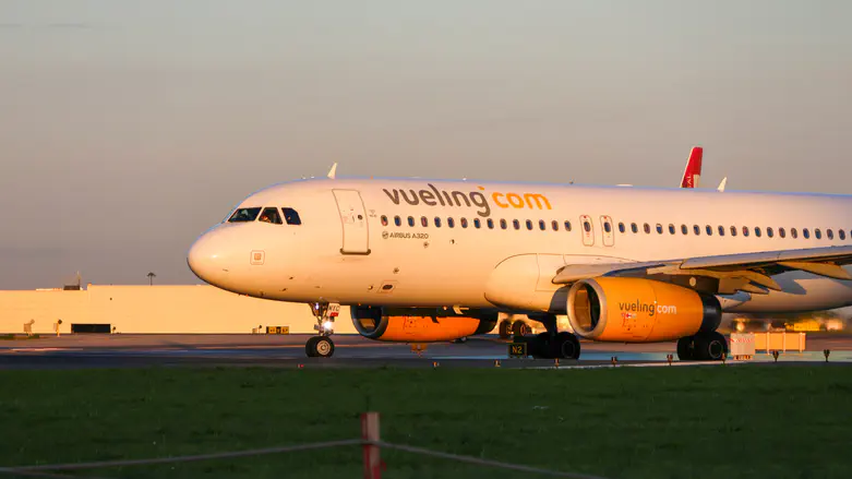 Jewish teens removed from flight in Spain
