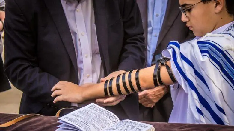 From battlefield to blessing: Israel's tefillin revolution
