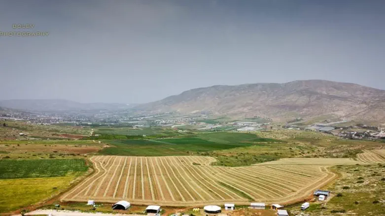 How 100 agricultural farms are protecting Israel's land