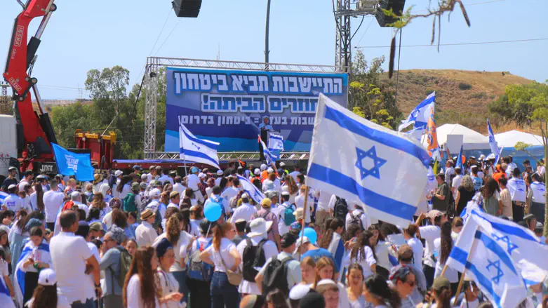 צילום: מאיר אליפור, נחלה אלפים יצעדו בפסח: "עם ישראל חוזר לעזה"
