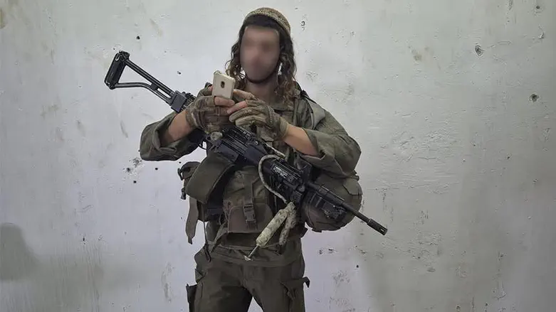 Why This Soldier’s Smile Doesn’t Reach His Eyes