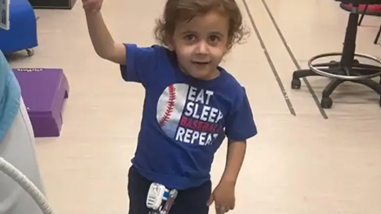 "Months to Live" - 3-Year-Old's Artificial Heart Is Failing
