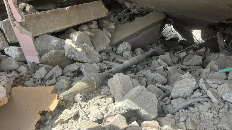 IDF soldiers neutralize terrorist in Gaza
