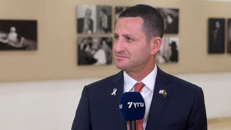 צילום: ערוץ 7 צעירים פרוגרסיבים לא מבחינים בין טוב ורע