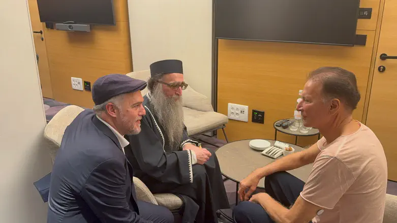 Rabbi Pinto meets Palestinian-American billionaire
