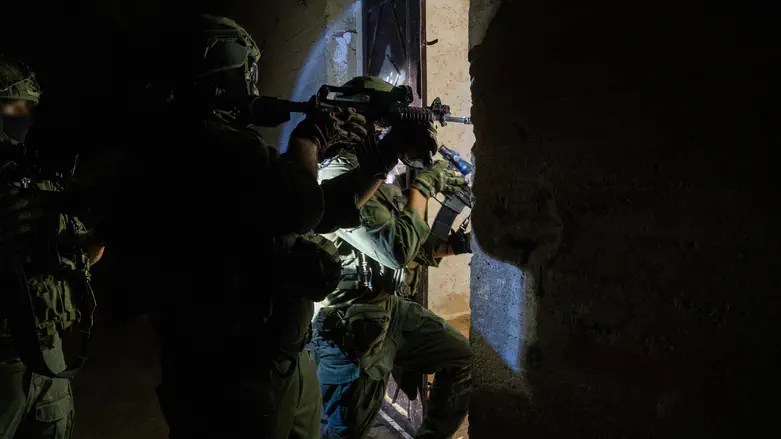 Judea and Samaria: IDF arrests 44 terrorists, two of whom were planning attacks