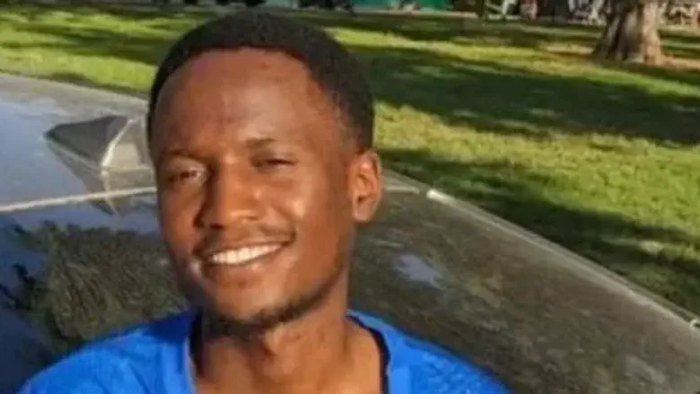 החלל החטוף שהוחזר: ג’ושוע לואיטו מולל