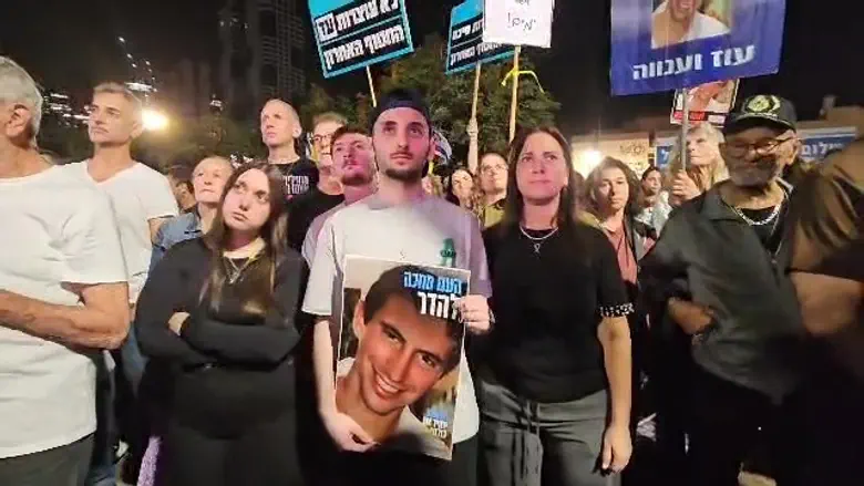 Выживший в плену Матан Энгрест требует вернуть Адара Голдина