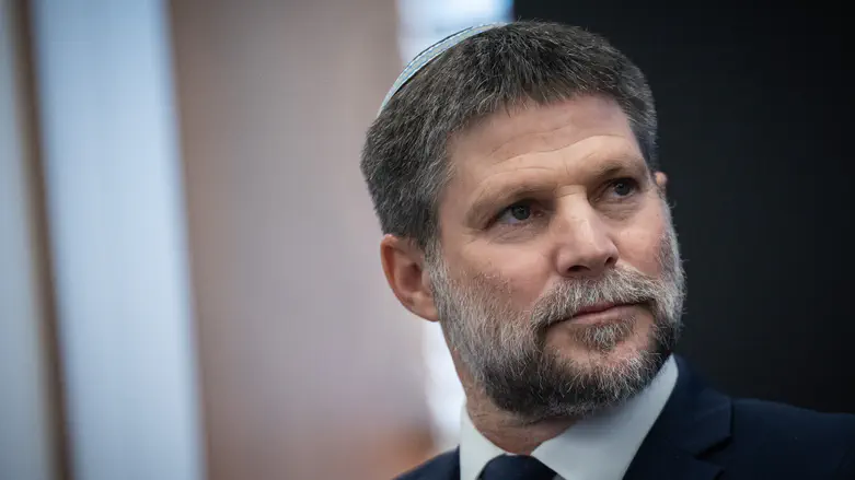 סמוטריץ’ מוביל: מהפכת קליטה סלולרית ביו”ש יוצאת לדרך | פרסום ראשון