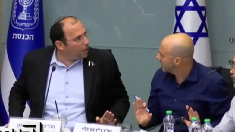 ערוץ כנסת «Неприятная ситуация, мы продолжим разбираться между собой»