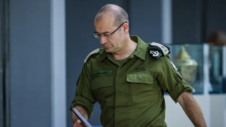 מהדורה חוזרת: גופמן ראוי, בדיוק כמו זיני