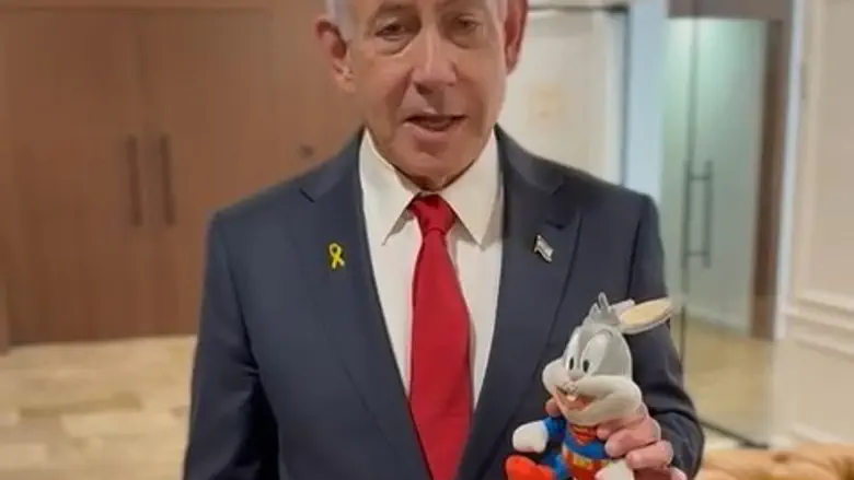 no credit Netanyahu pulls out Bugs Bunny doll in video