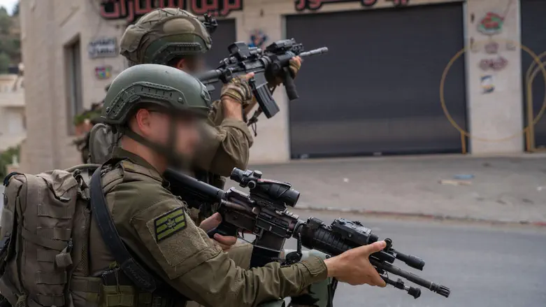 המג"ד שנלחם בזיקים, נאבק בטרור בבנימין