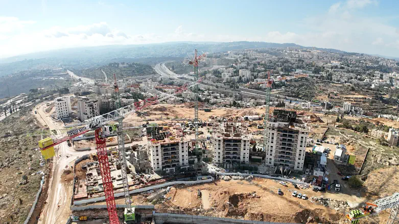 צילום: באדיבות המצלם ירידה לצורך עליה או מדרון חלקלק?