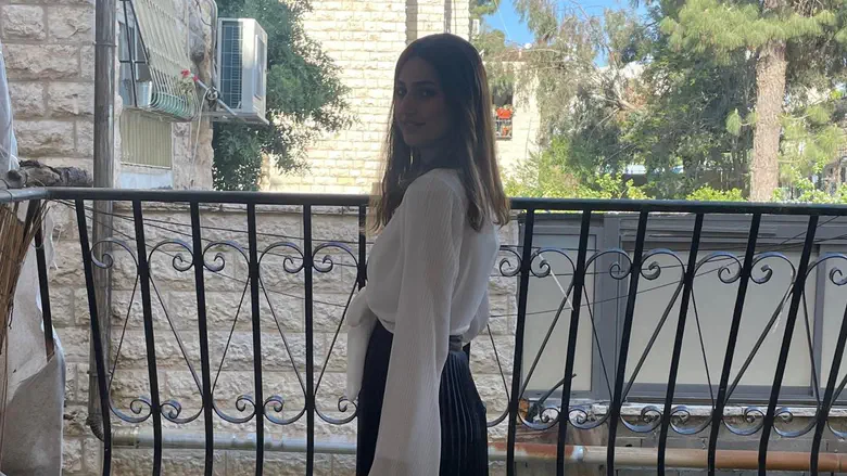 Family Spent $1M on Cancer - Bride Left With Nothing for Wedding