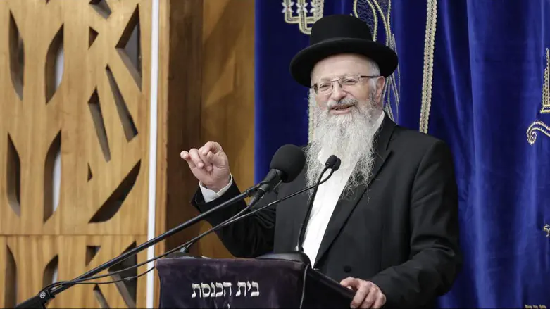 Elisha Grossberg Rabbi Shmuel Eliyahu condemns bid to release accused rabbi