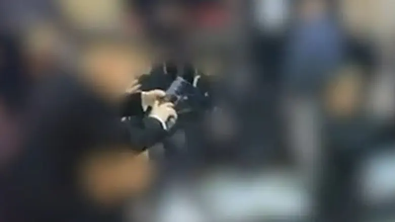 Watch: Dancing at a wedding - with drawn weapons