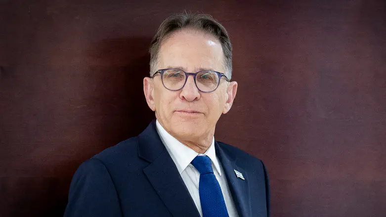 Restrictive conditions imposed on Tzachi Braverman