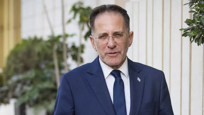 צחי ברוורמן יוכל לצאת לחו"ל