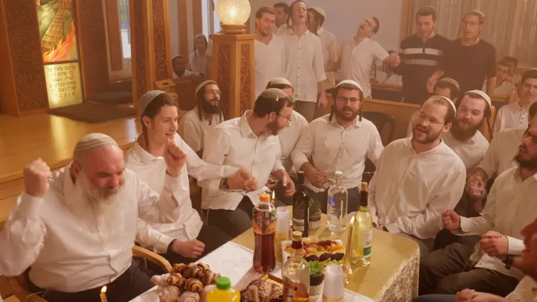 צילום: ידידיה מאיר תדהר, שלום גילברט ישיבת רמת גן משיקה: "לעורר ליבי"