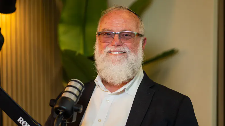 האסון המשפחתי, הר הבית - ומודל הכשרות