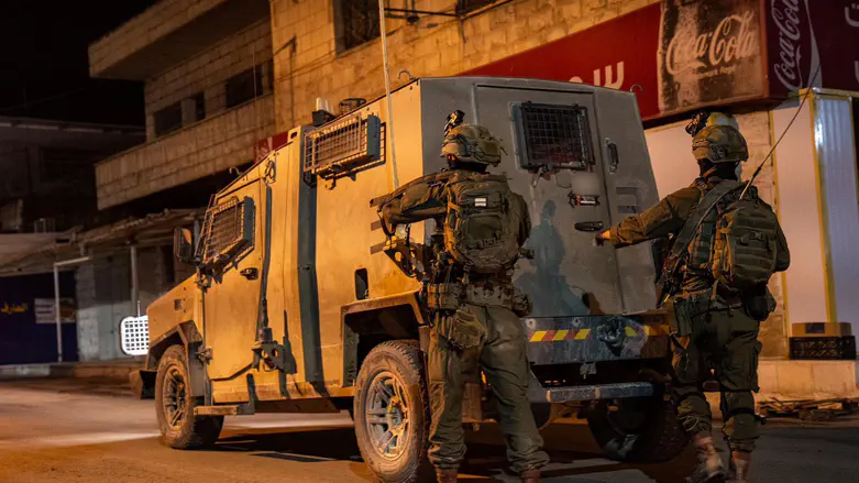 צילום: דובר צה"ל מחבל מבוקש נלכד בשרון