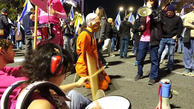 'Everything is different with the Kaplan protesters'