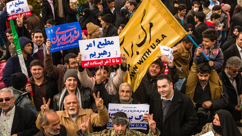 Report: More than 22,000 killed in crackdown on protests in Iran