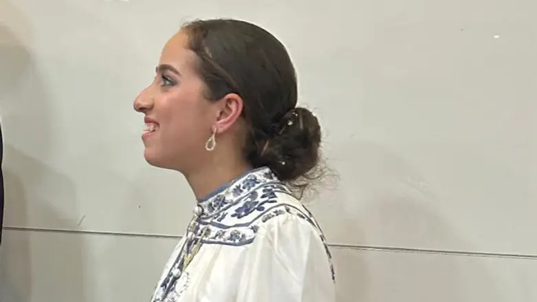 Wedding in weeks: She works two jobs and still needs $75,000