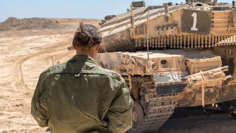 מחבל תקף לוחמת בבסיס בבקעת הירדן