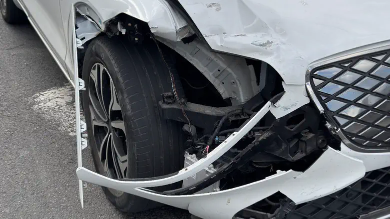 Guy Hochman taken to hospital after car accident