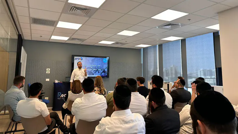 חרדי בצוות המומחים של האיחוד האירופי