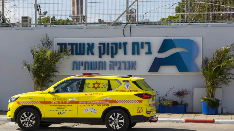 צילום: לירון מולדובן, פלאש 90 האסון בבית הזיקוק באשדוד: נעצר חשוד