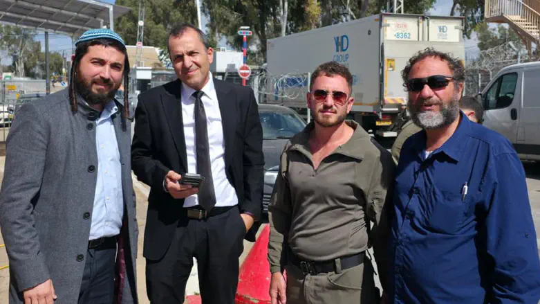 No credit Nova security officer questioned over Binyamin operation