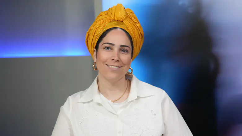 כשהרב אליהו אומר 'נבראתי למען היום הזה'