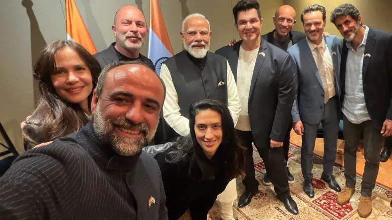 Courtesy Modi shares selfie with Fauda cast