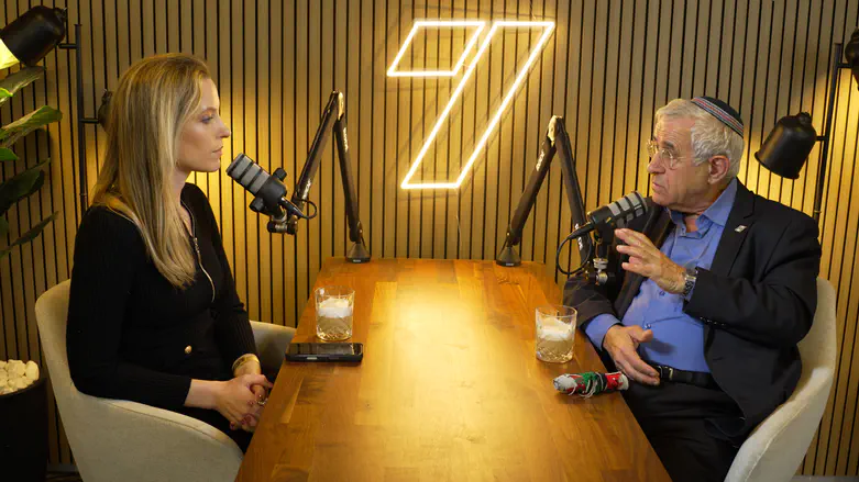 ד"ר קידר מפרק את המיתוסים של המזרח התיכון