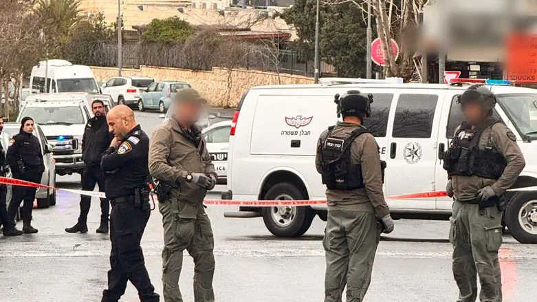 Residence of US Consul Damaged in Jerusalem