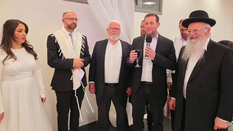 Hanenel Gez remarries after surviving terror attack