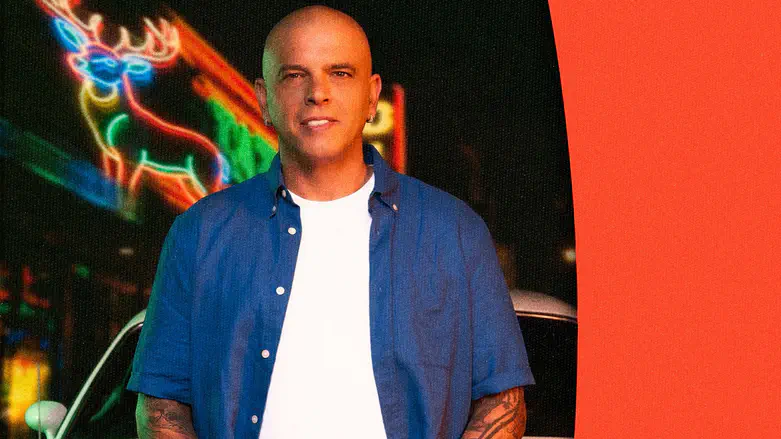 אייל גולן חוגג 30 שנות קריירה באלבום חדש