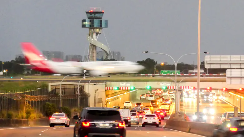 צילום: איסטוק האיראנים יישארו בבית