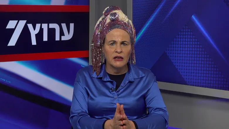 צילום: ערוץ 7 הלב יוצא אל השרה סטרוק ומשפחתה