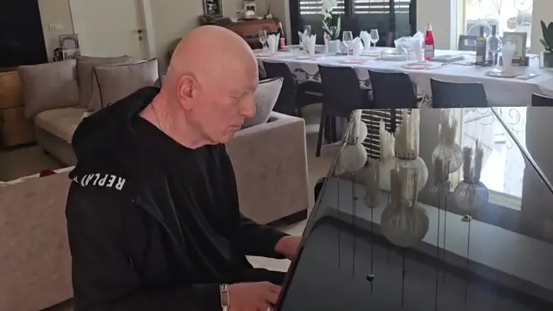 אלי לוזון בביצוע מרגש