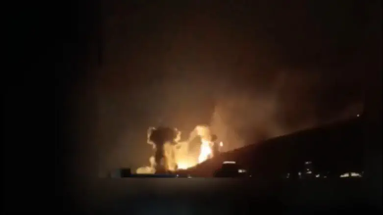 Бомбардировщики B-2 уничтожили секретный бункер КСИР