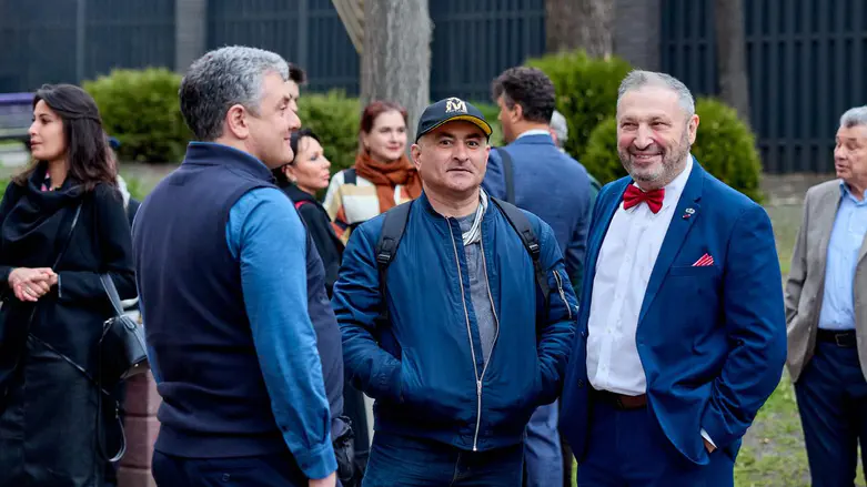 Passover in Ukraine - from prisons to the presidential office