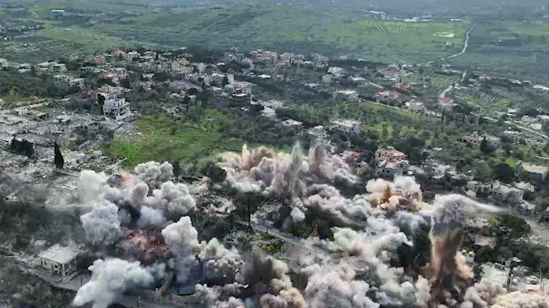 IDF Spokesperson Golani troops destroy over 300 terror infrastructures in Lebanon