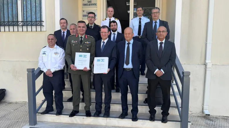 $750 Million deal to sell rocket artillery system to Greece