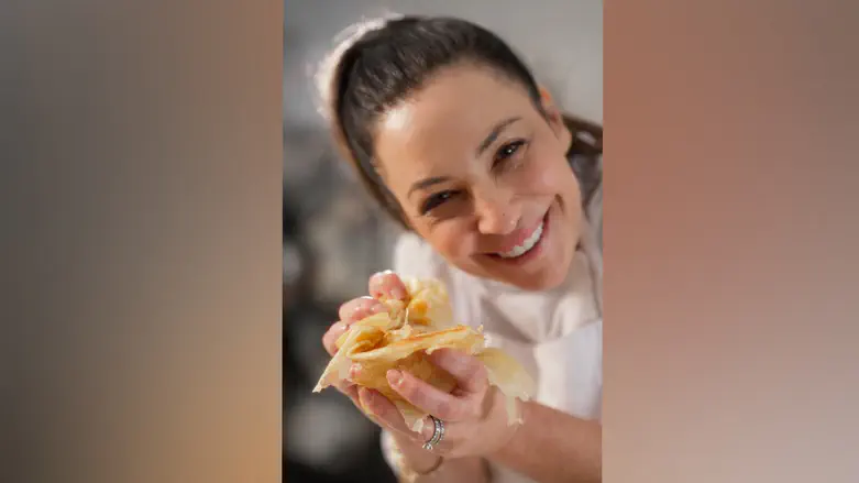 כך תכינו מופלטה כמו בקונדיטוריה