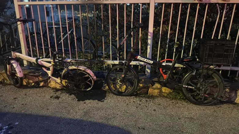 נעצר בגין גניבת מזוזות, ונדליזם והצתות